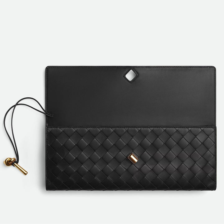 Sandelia Handbag