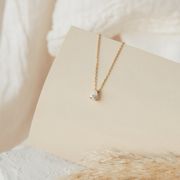 CLARA Necklace