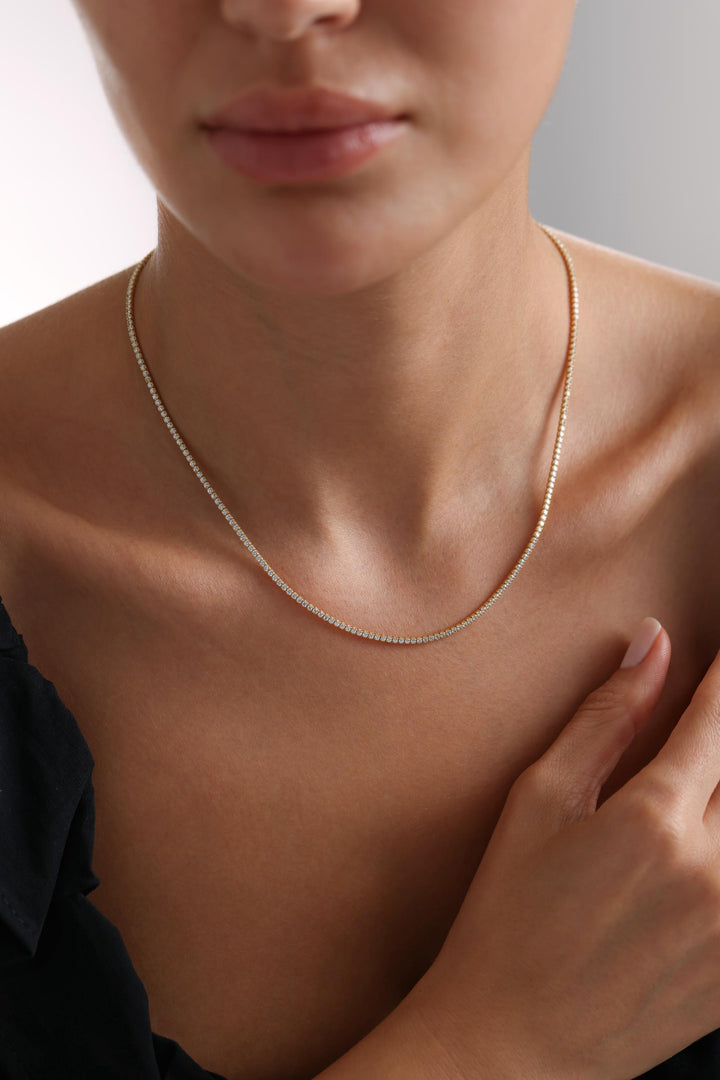 LUXARIA Necklace